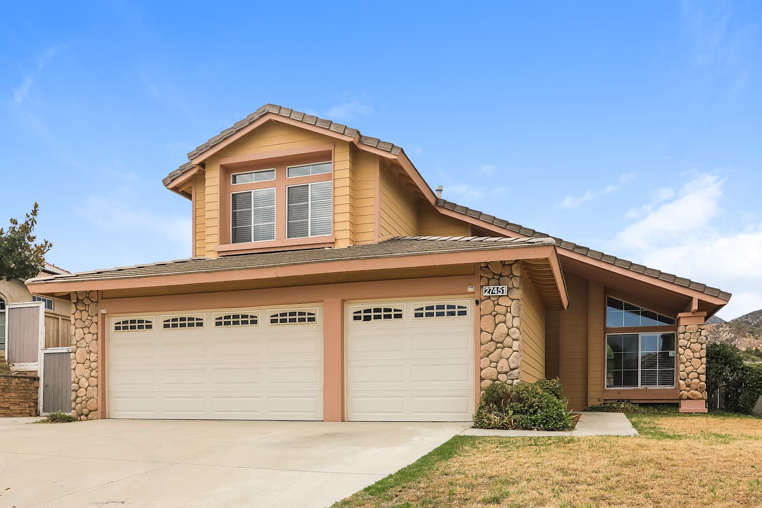 27451 Echo Canyon Ct, Corona photo 4