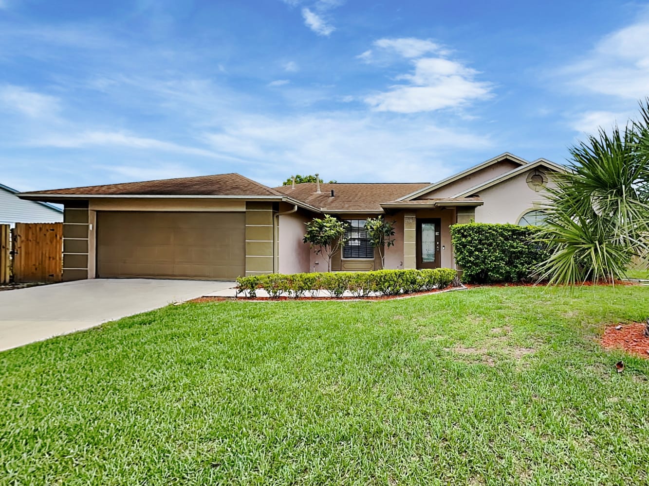 2751 Mint Dr, Orlando photo 1