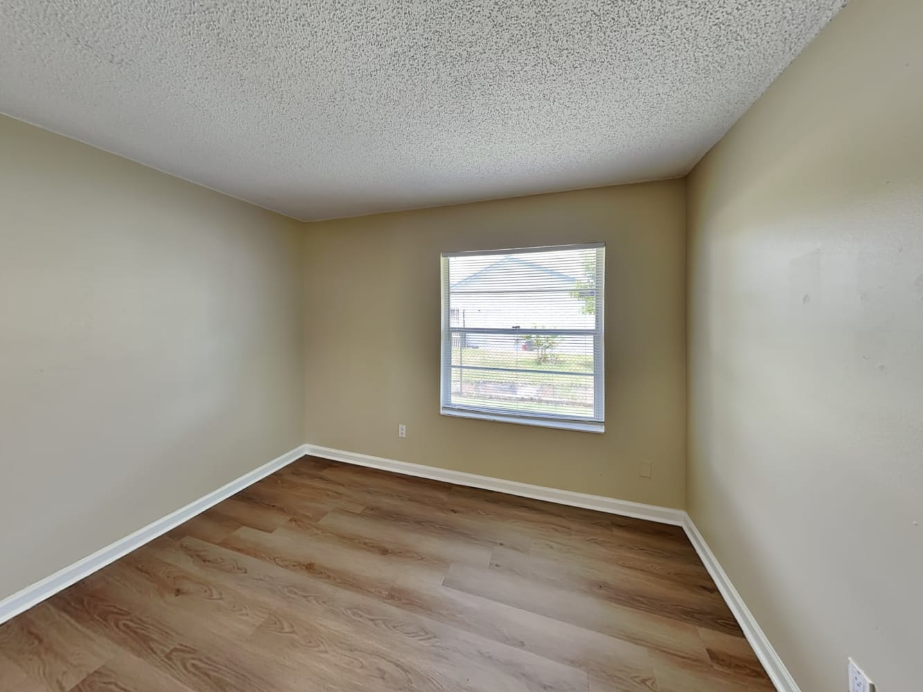 2751 Mint Dr, Orlando photo 17
