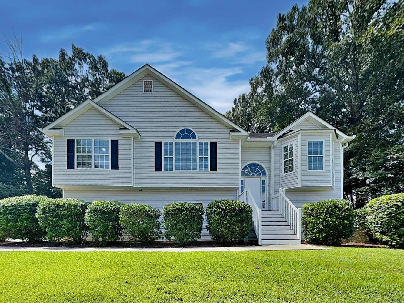 Front of 280 Northridge Ln, Dallas, GA