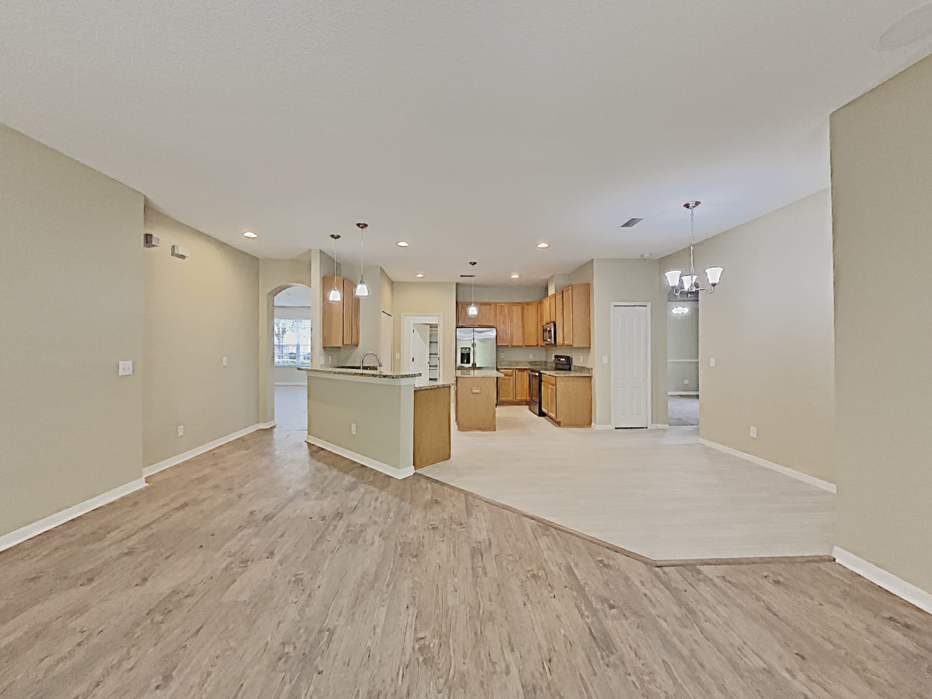 2808 Windcrest Oaks Ct, Valrico photo 10