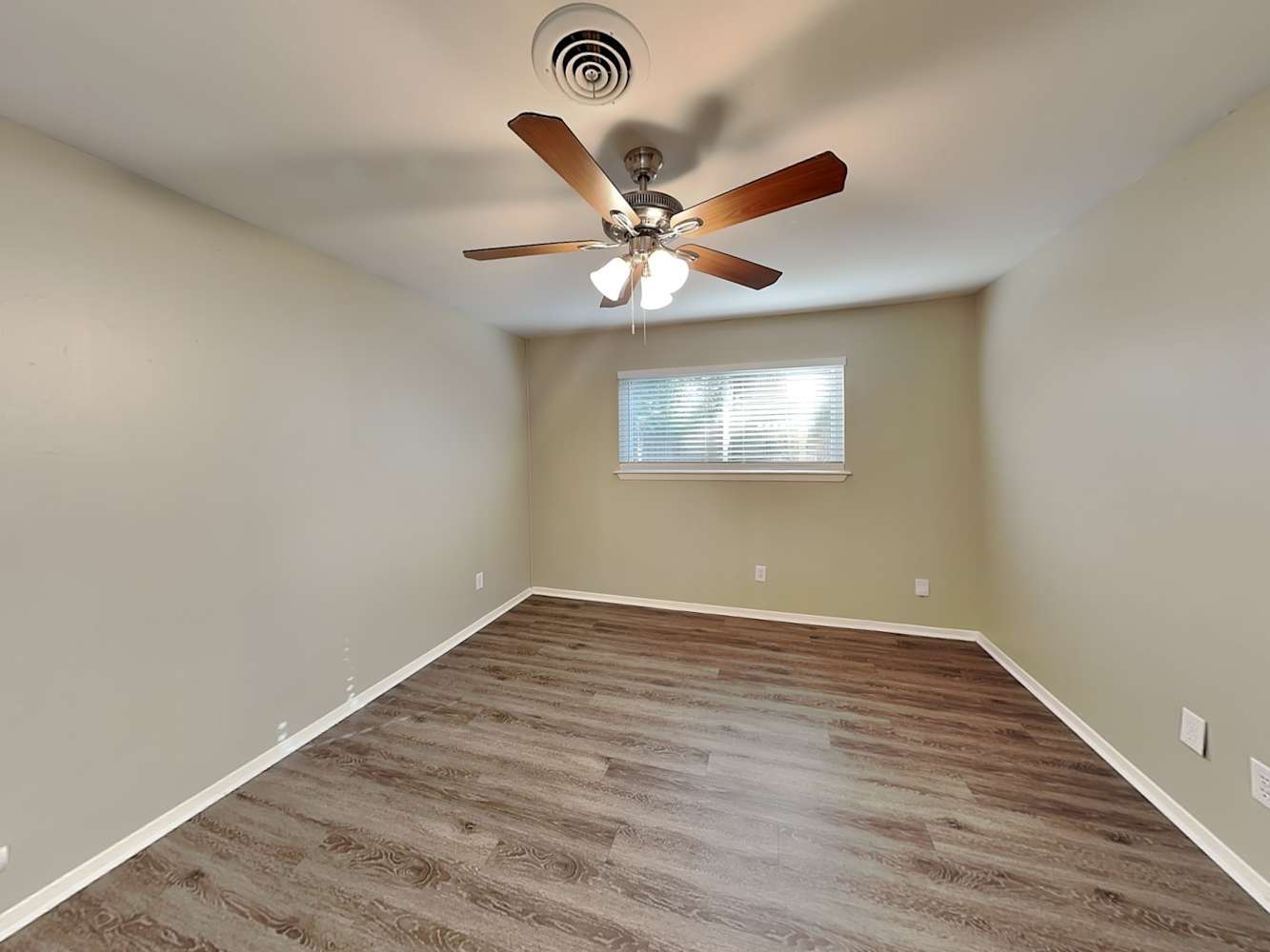 2815 Norwood Ln, Arlington photo 9