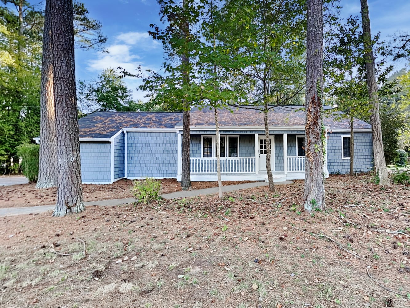 Front of 2828 Gracewood Dr NE, Marietta, GA