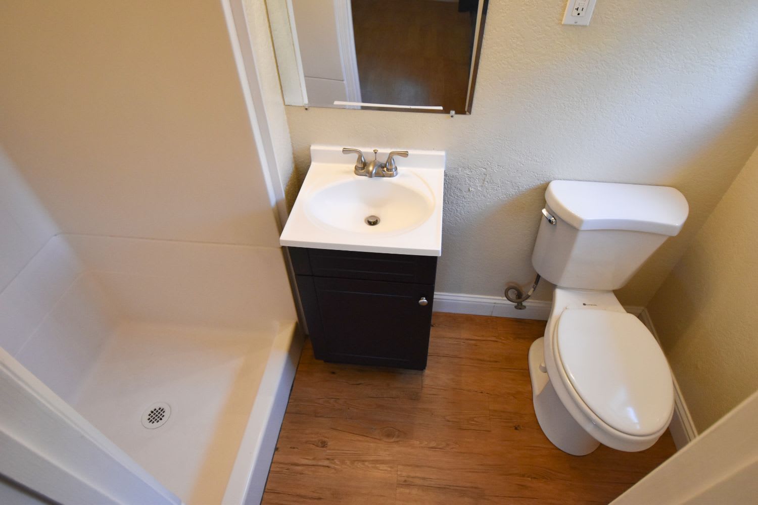 284 Yosemite Dr, Pittsburg photo 9