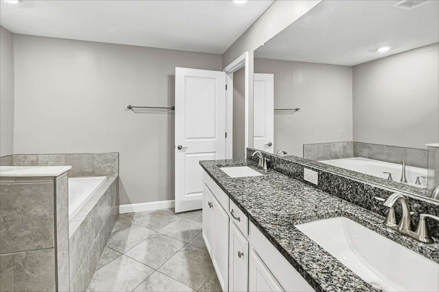 2844 Coach Manors Wy, New Port Richey photo 11