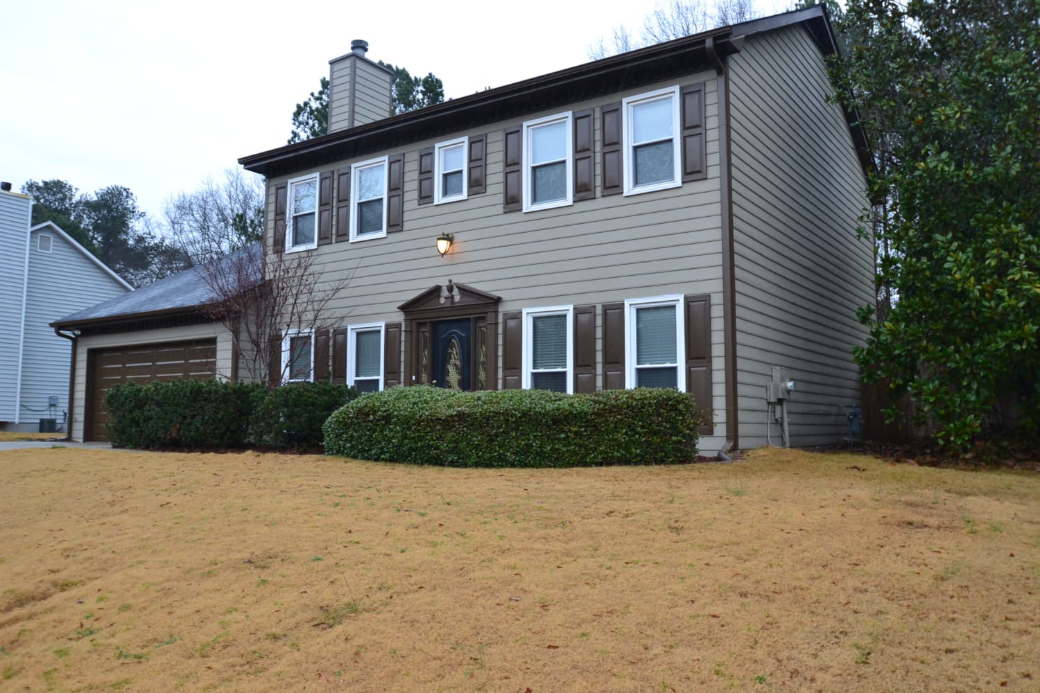 Front of 2860 Summit View Ct, Snellville, GA