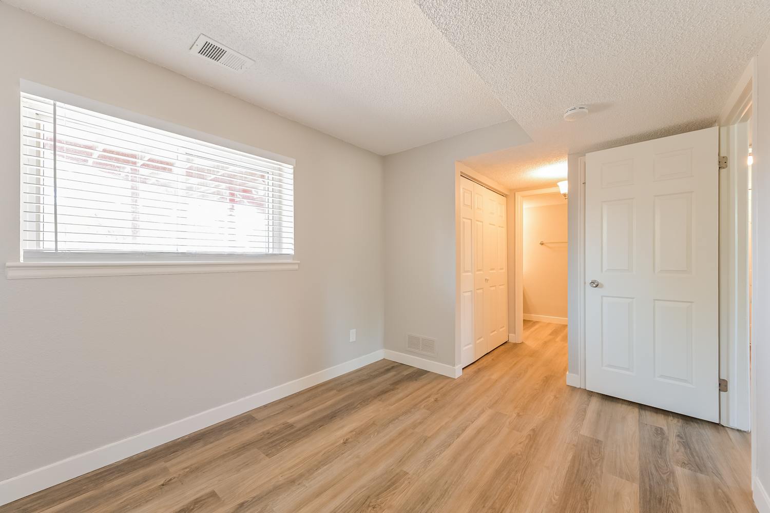 2869 S Espana Ct, Aurora photo 13