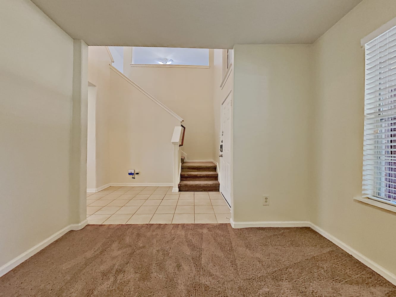2883 Diamond Bay Dr, Dickinson photo 8