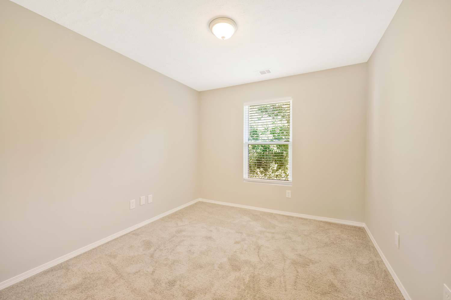 2888 Creekbend Dr, Nashville photo 14