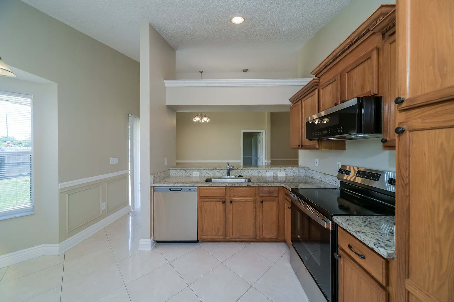 2900 Cool Breeze Cir, Saint Cloud photo 9