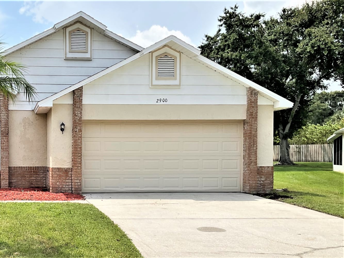 Front of 2900 Talladega Dr, Orlando, FL
