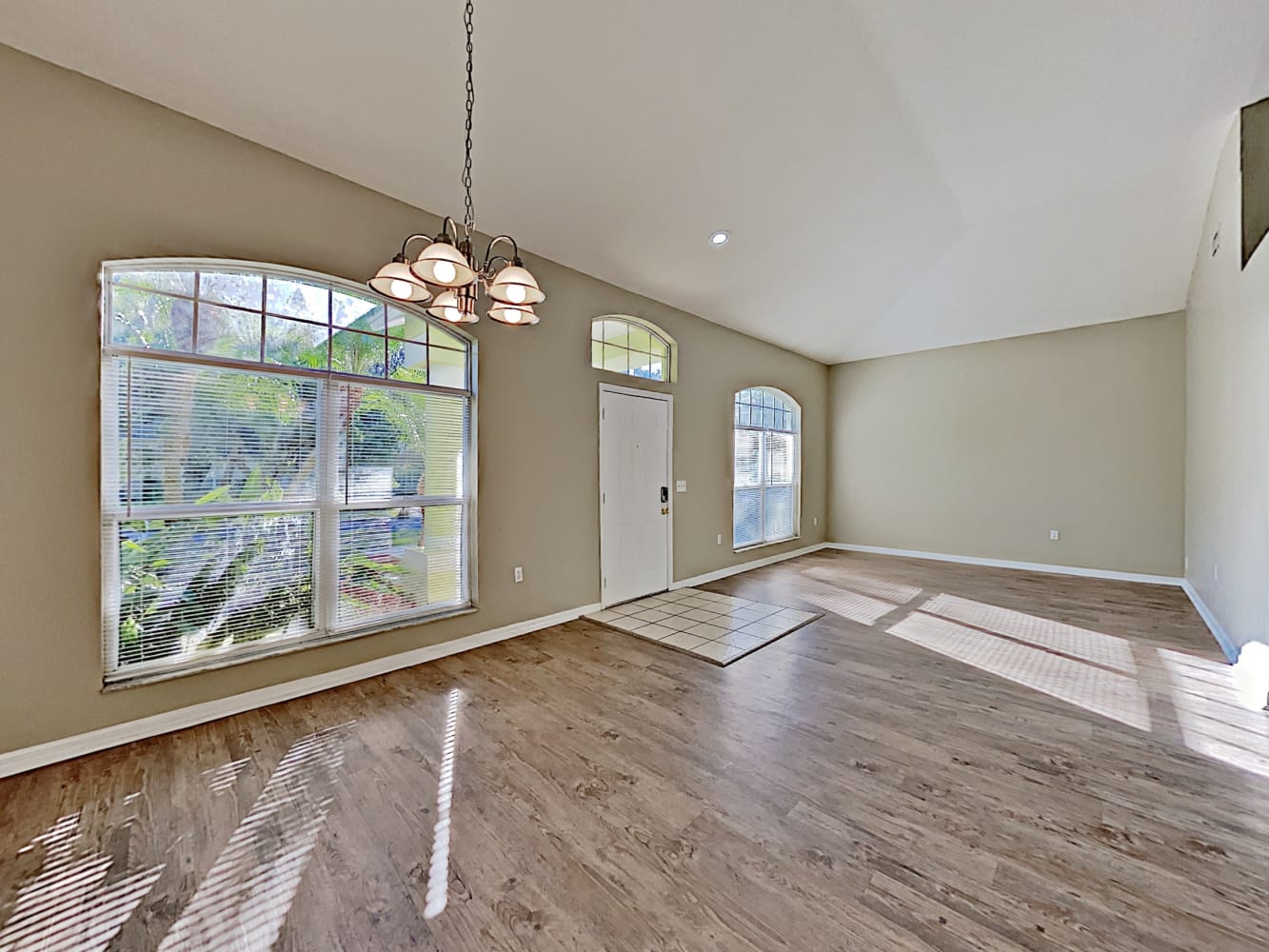 2910 Folklore Dr, Valrico photo 8