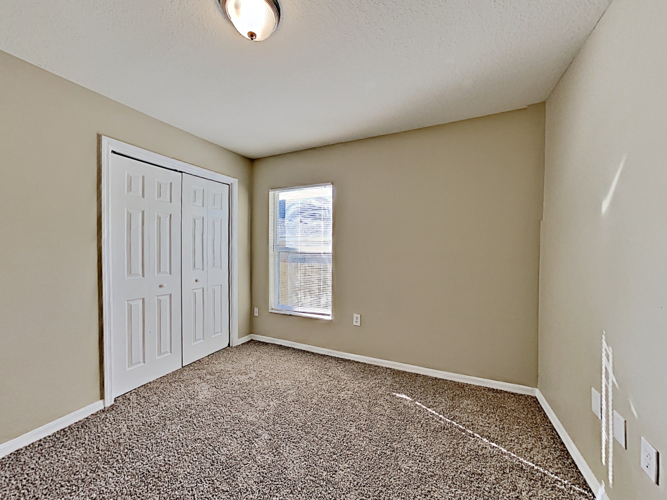 2910 Folklore Dr, Valrico photo 14