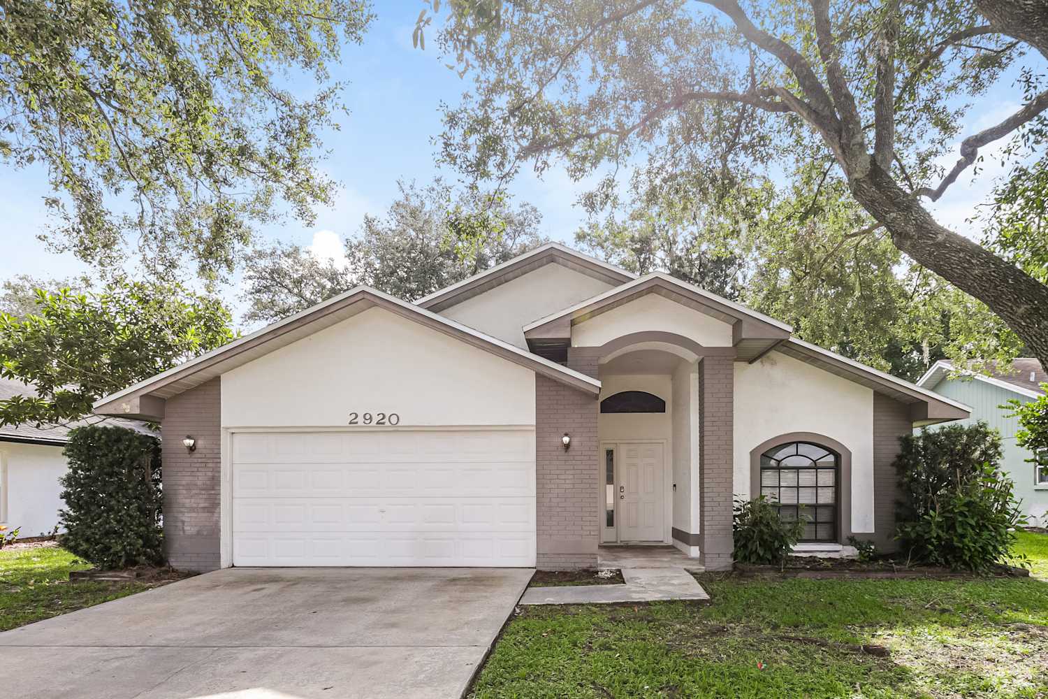 2920 Wilder Park Dr, Plant City photo 1