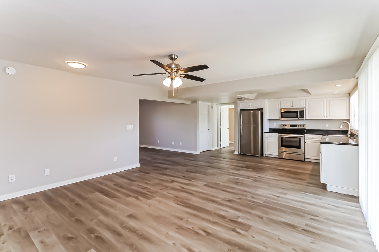 2937 E Michigan Ave, Phoenix photo 5