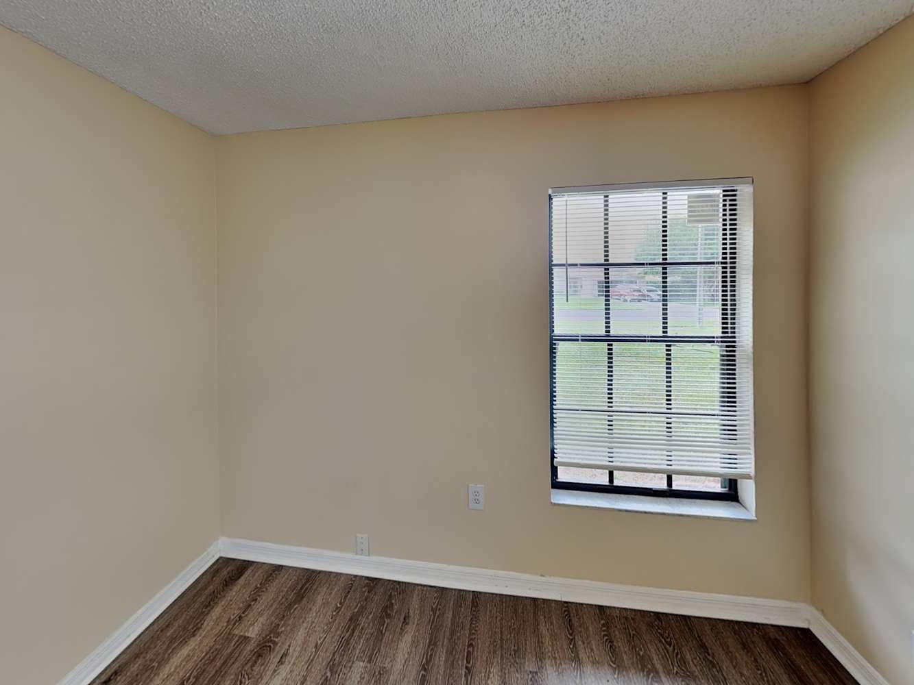2940 Theresa Dr, Kissimmee photo 12