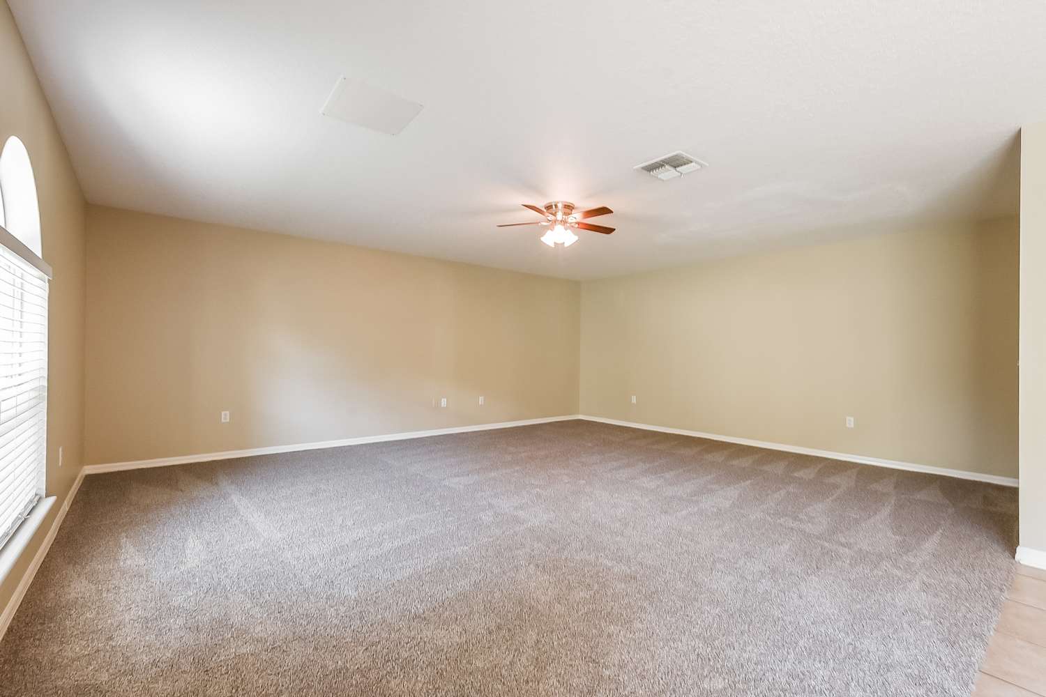 2949 Magnolia Blossom Cir, Clermont photo 8