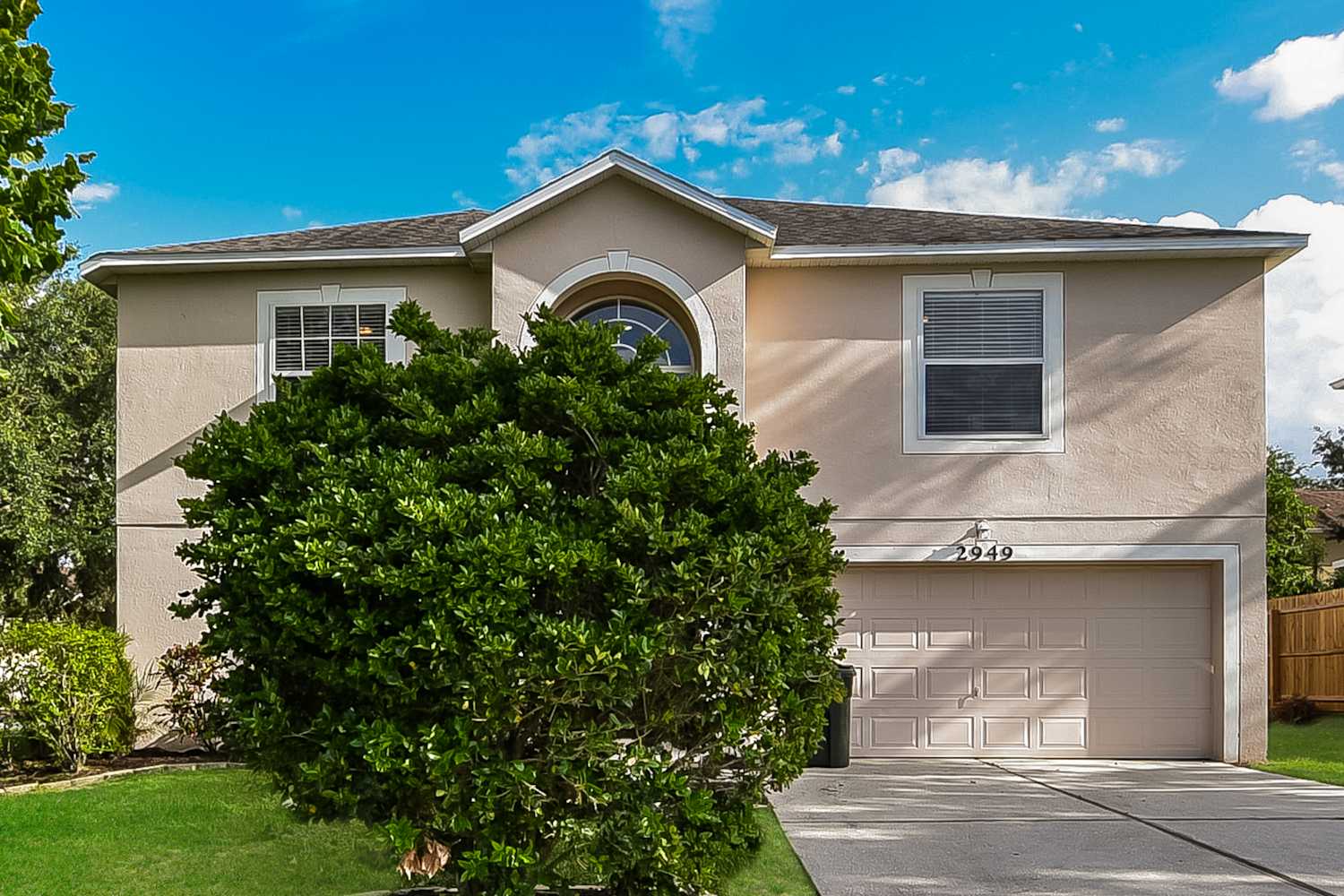 2949 Magnolia Blossom Cir, Clermont photo 1