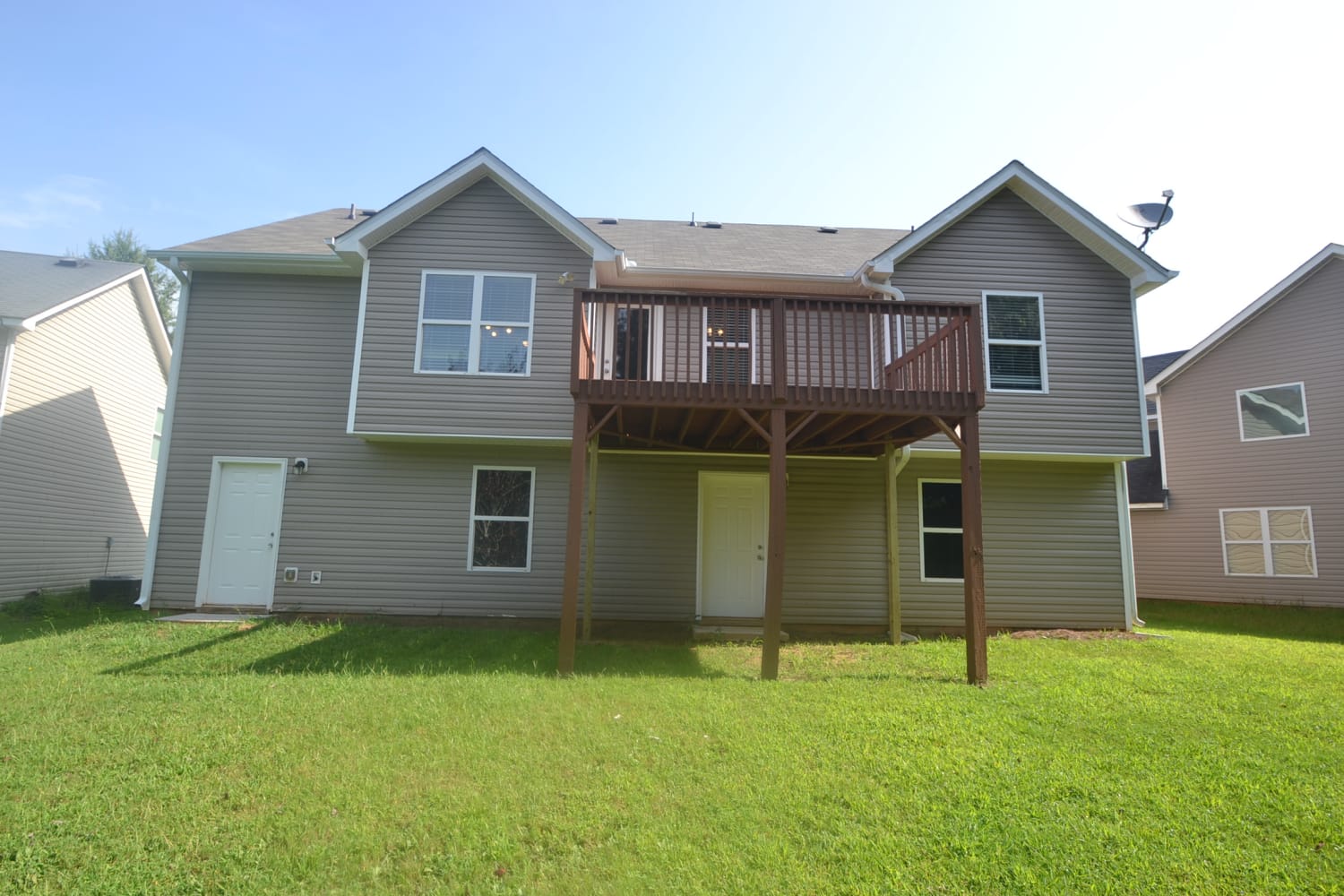 2959 Meadow Point Dr, Snellville photo 8