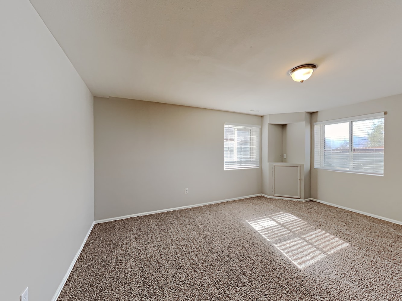 2970 Harrisburg Way, Colorado Springs photo 11