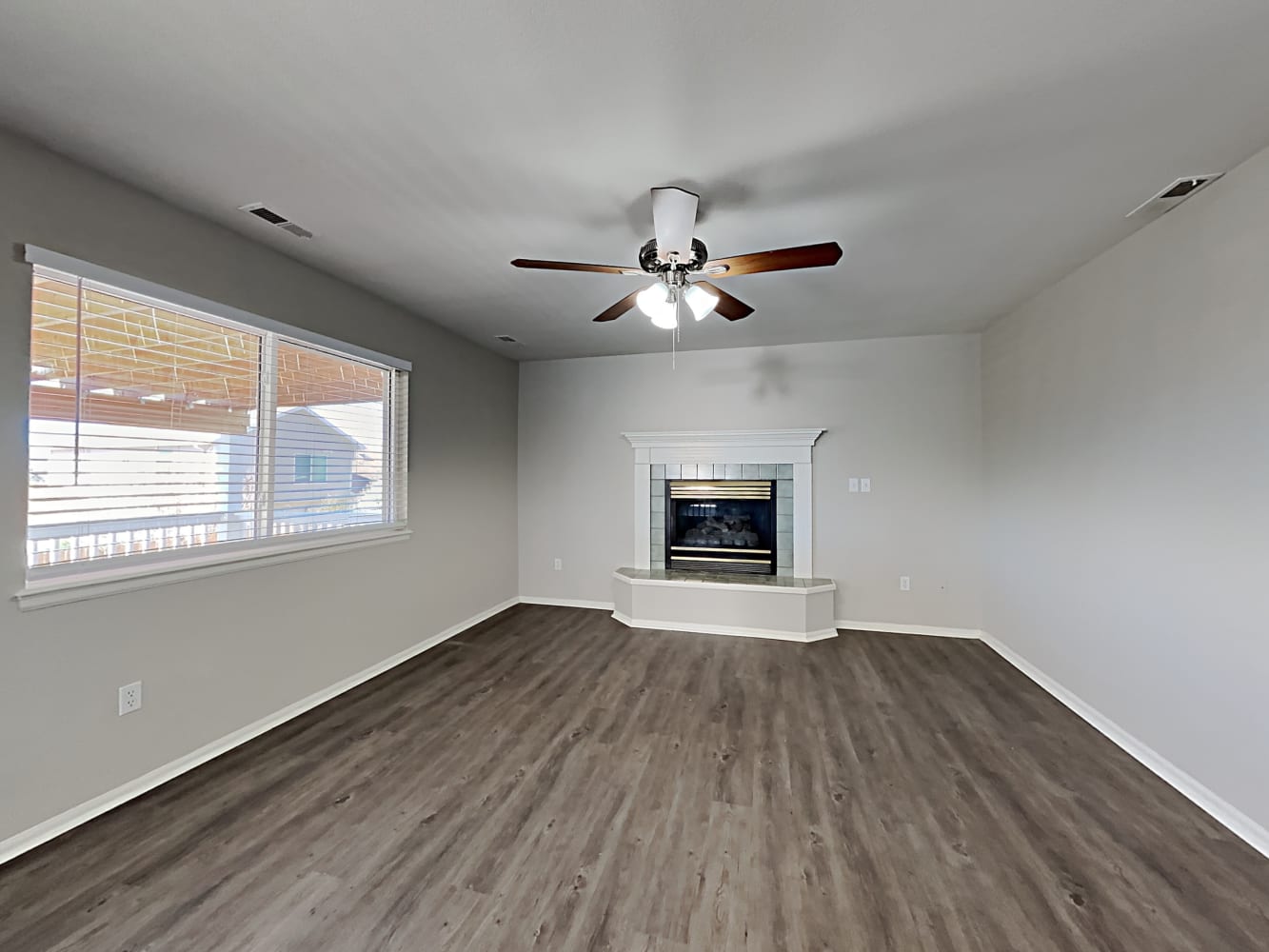 2970 Harrisburg Way, Colorado Springs photo 6