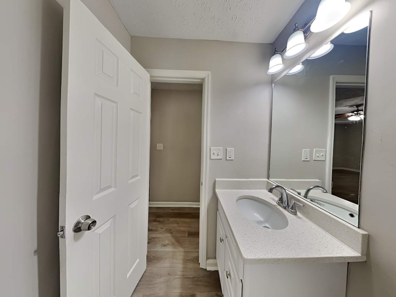 300 E Country Woods Dr, Covington photo 15