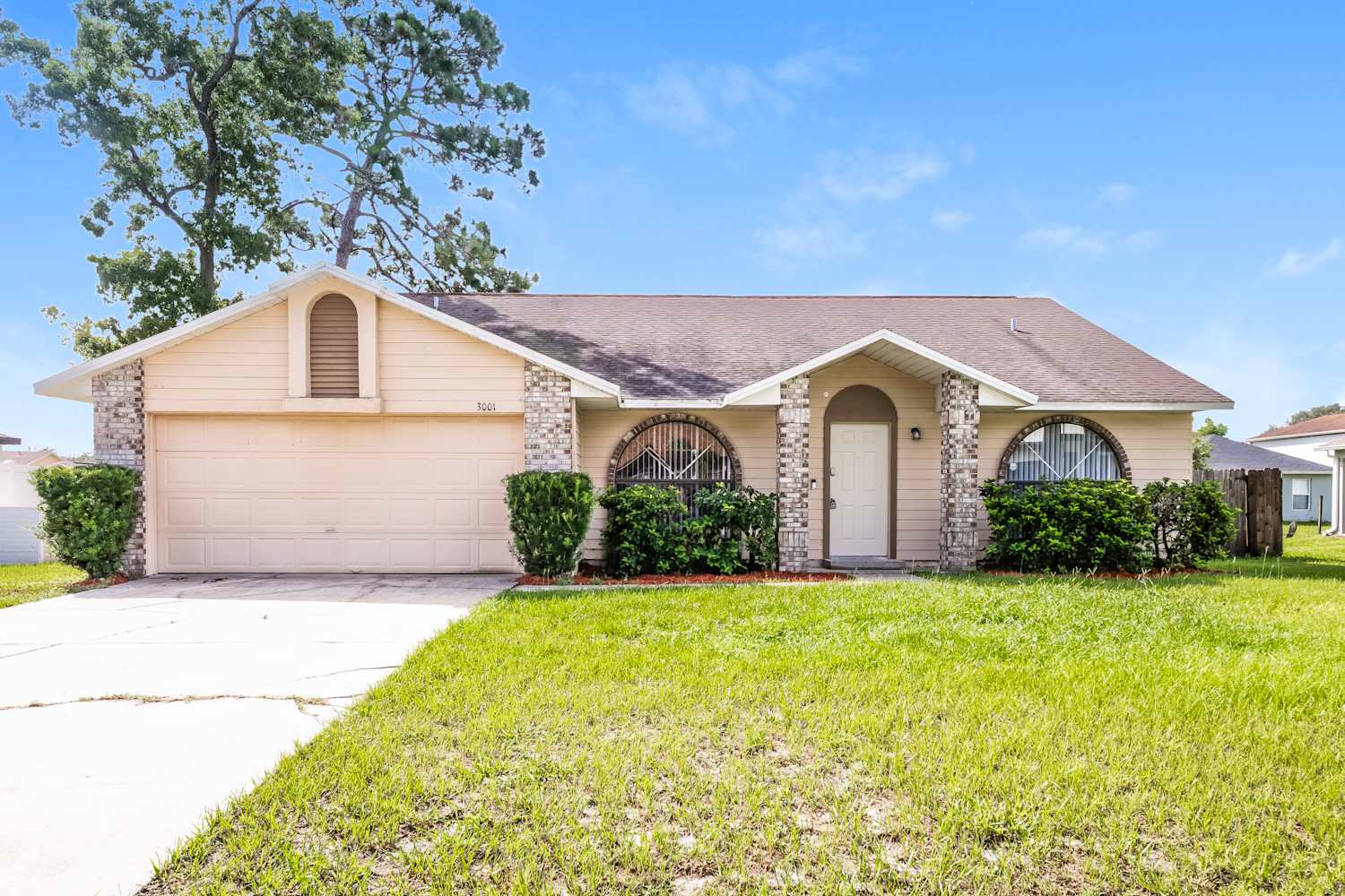 3001 Galaxy St, Deltona photo 1
