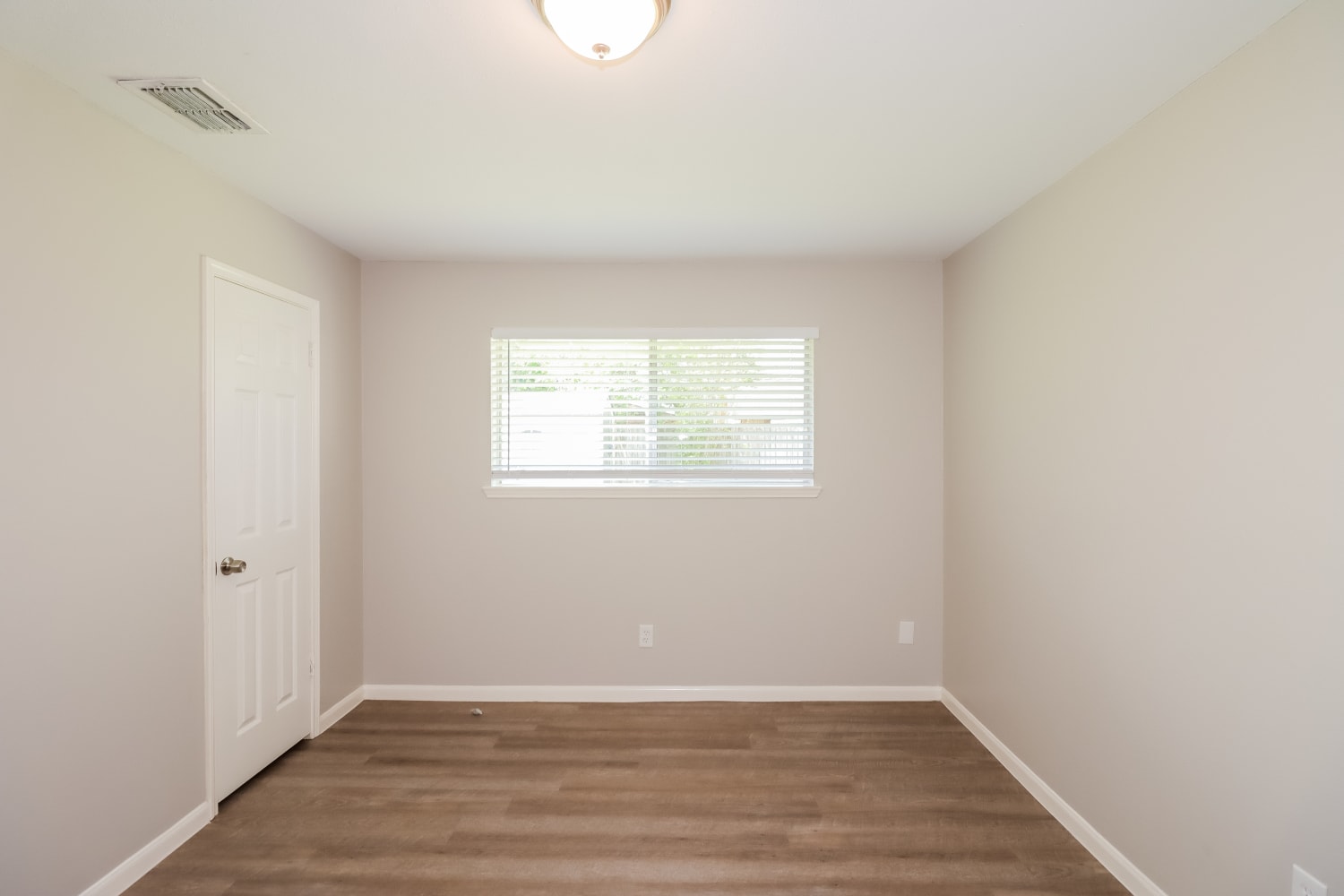 3002 Mission Valley Drive, Missouri City photo 13