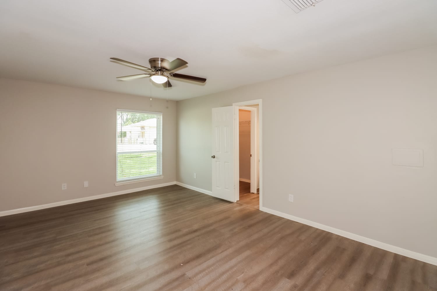 3002 Mission Valley Drive, Missouri City photo 12