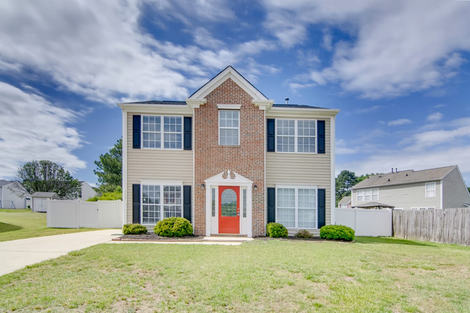 Front of 3004 Riverbrooke Dr, Raleigh, NC