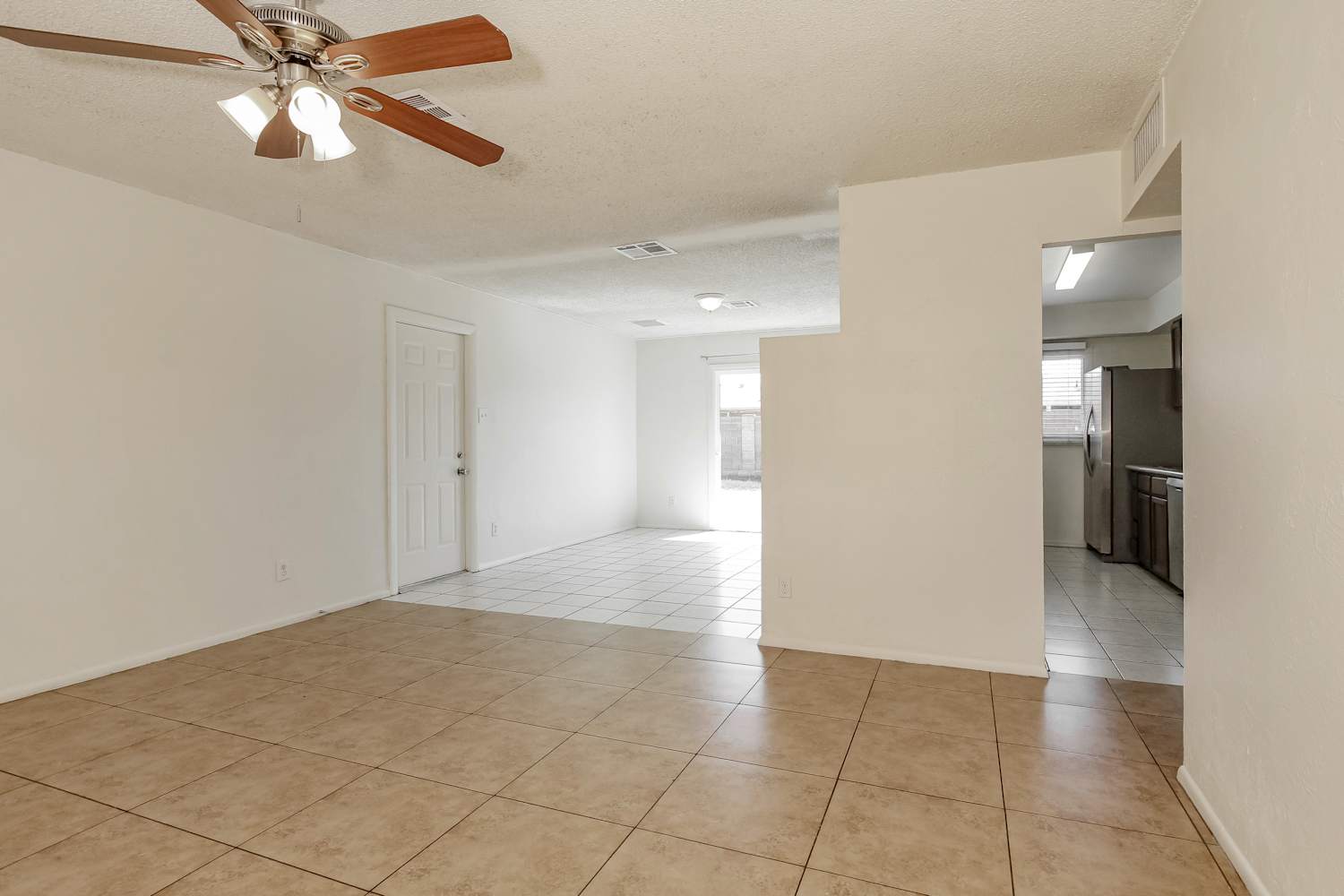 3007 N 79th Dr, Phoenix photo 4
