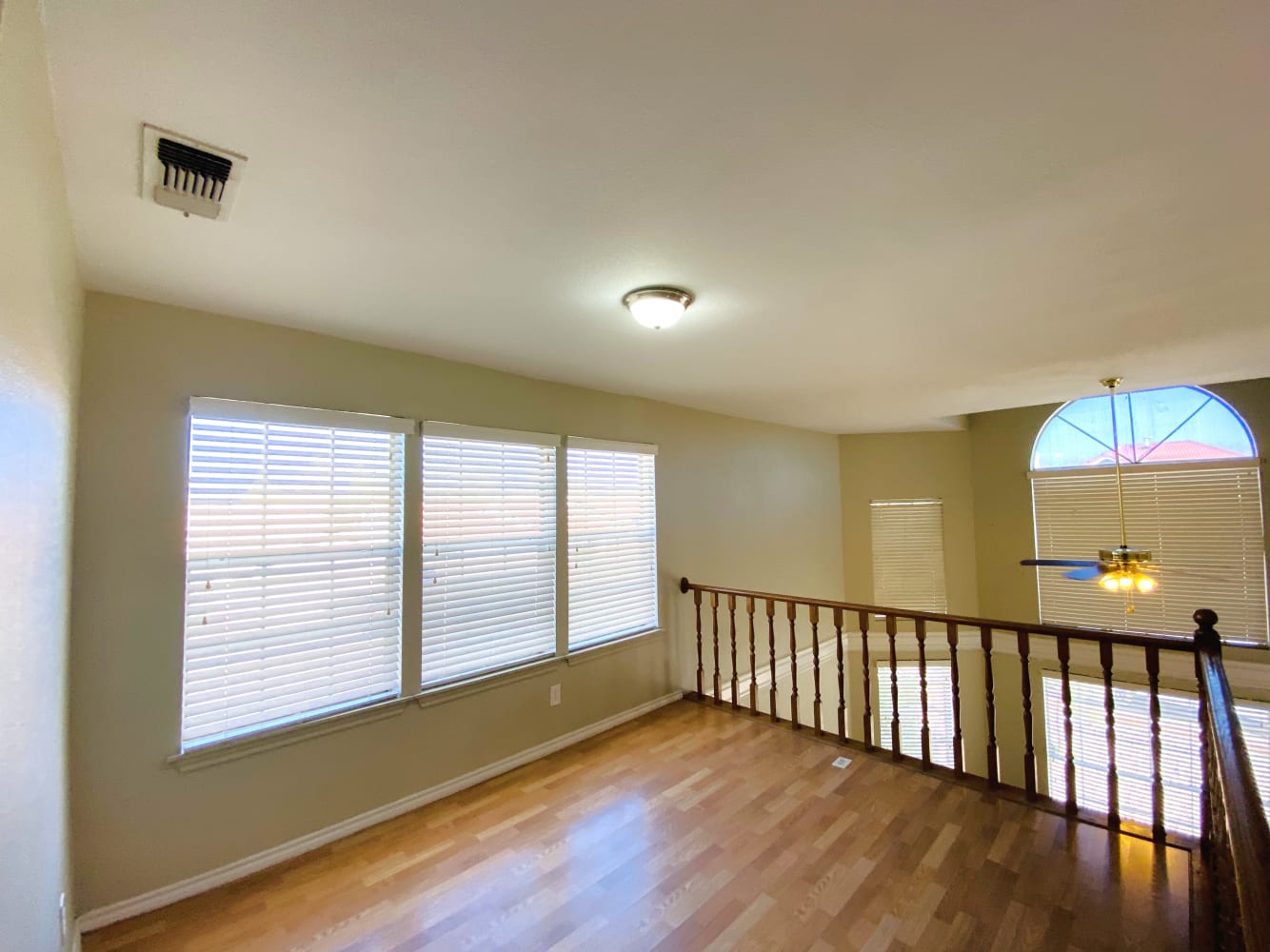302 S Quail Ln, Gilbert photo 6