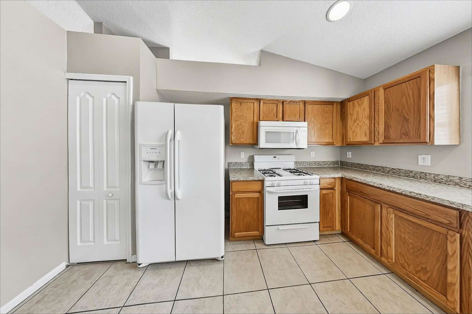 30237 Glenham Ct, Wesley Chapel photo 8