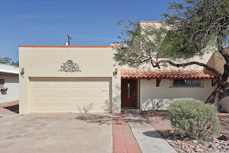 3029 S Country Club Way, Tempe photo 1