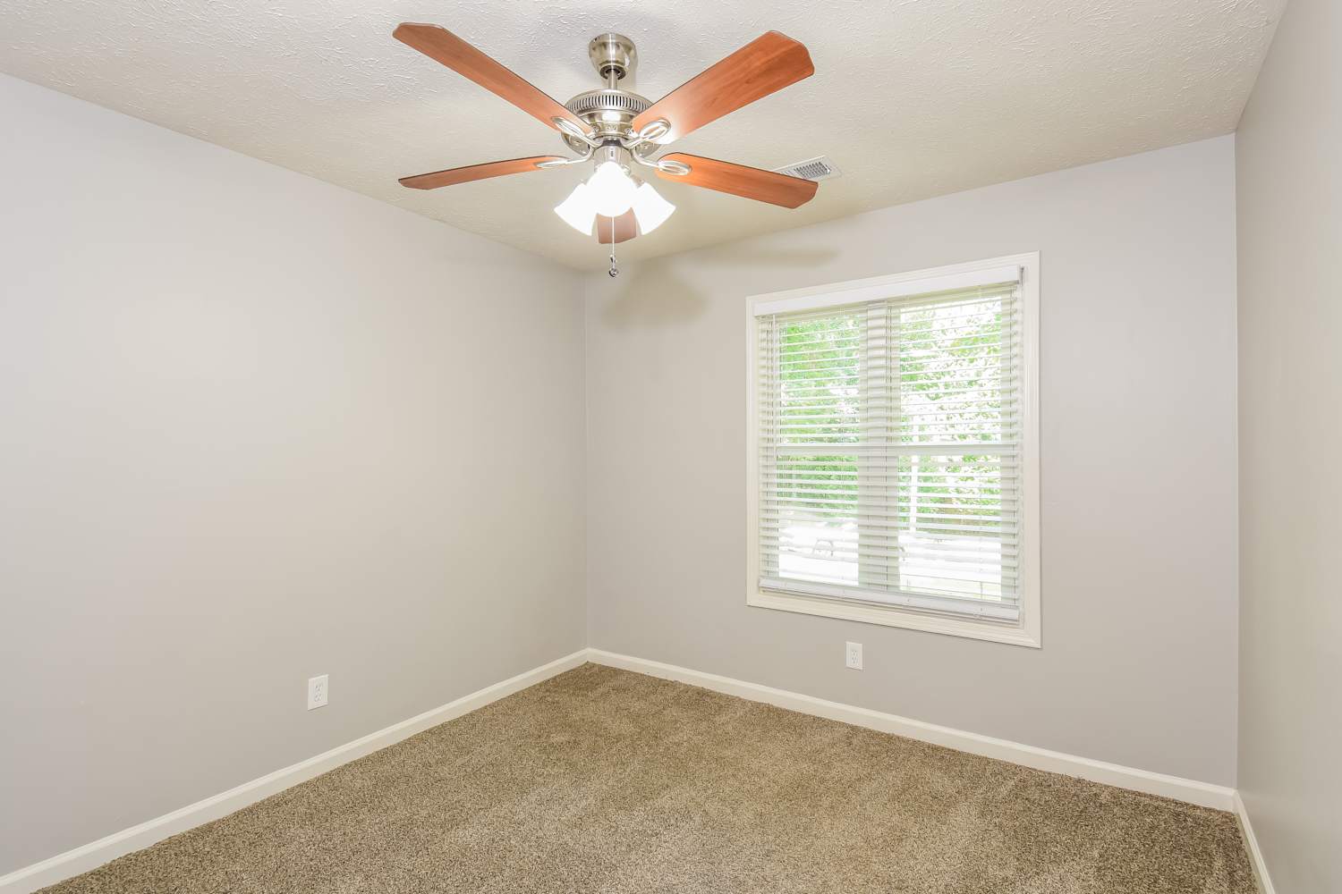 303 Park Sq, Woodstock photo 13