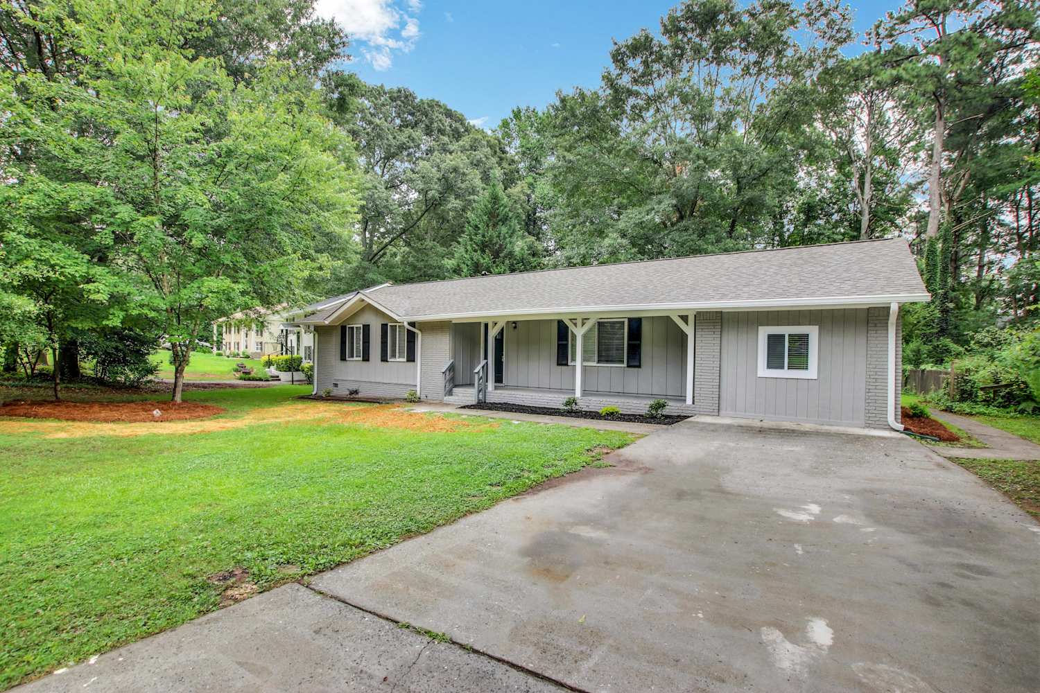 Front of 3031 Bay Berry Dr Sw, Marietta, GA