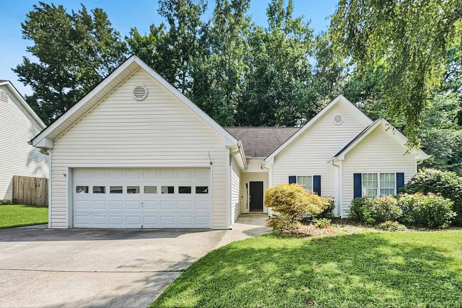 304 Apache Dr, Canton photo 1