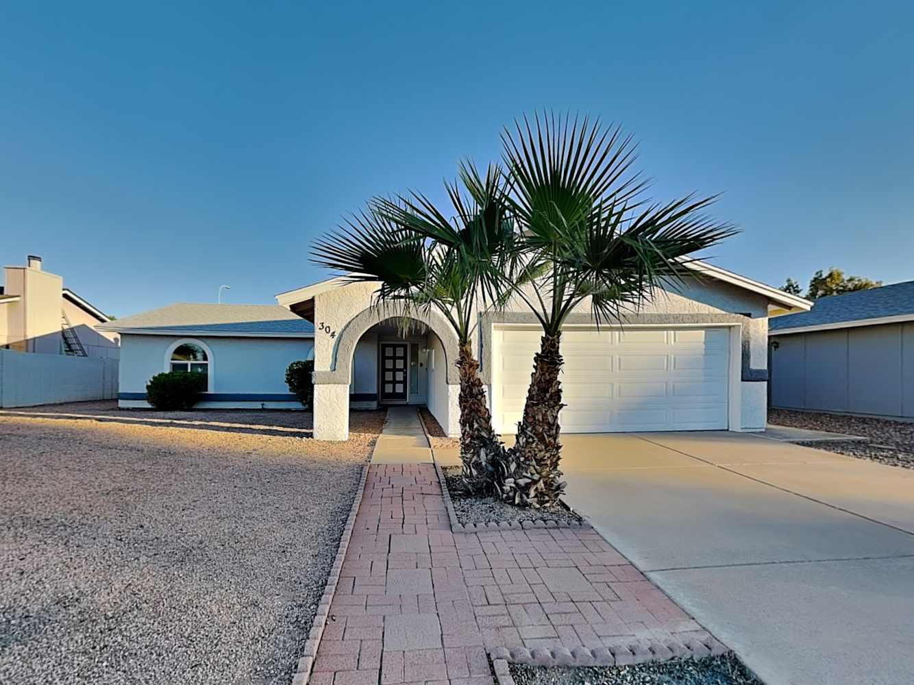 Front of 304 W Alamo Drive, Chandler, AZ