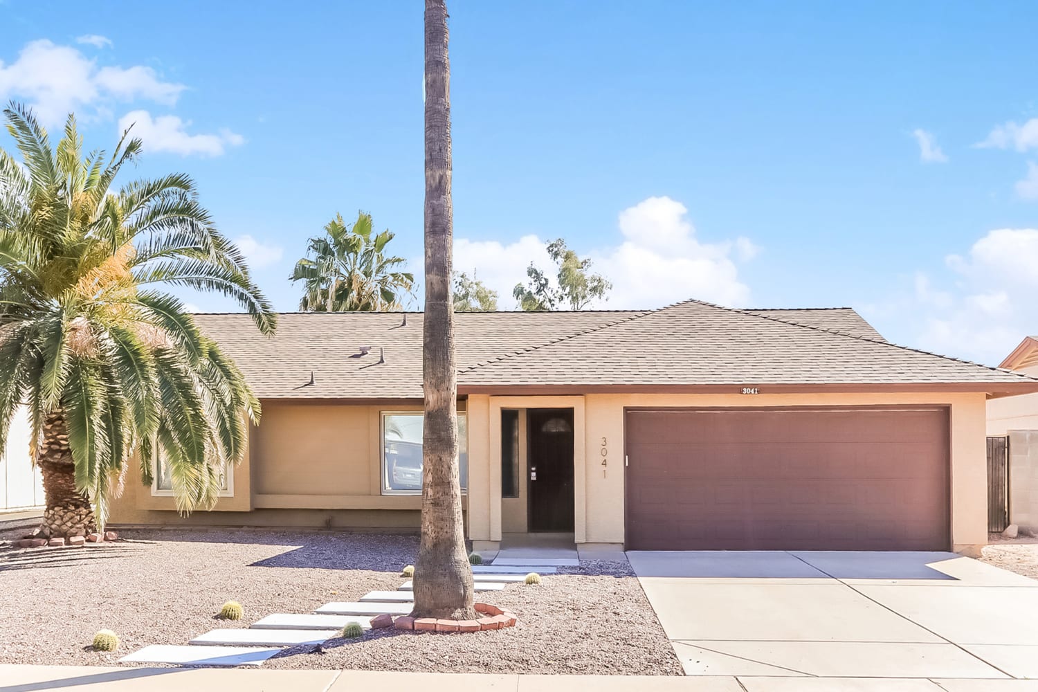 Front of 3041 E Bremen Street, Phoenix, AZ