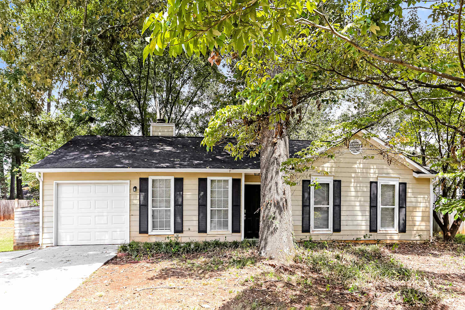 Front of 3041 Park Creek Ct, Lawrenceville, GA