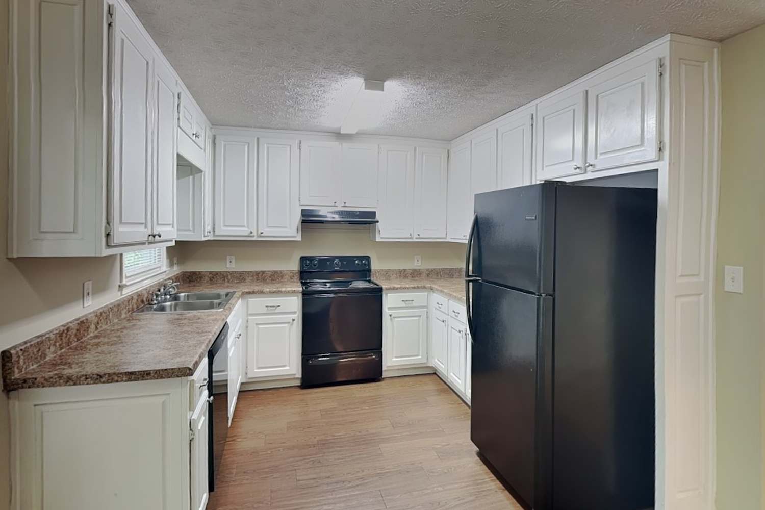 305 Mary Alice Dr, Winder photo 9