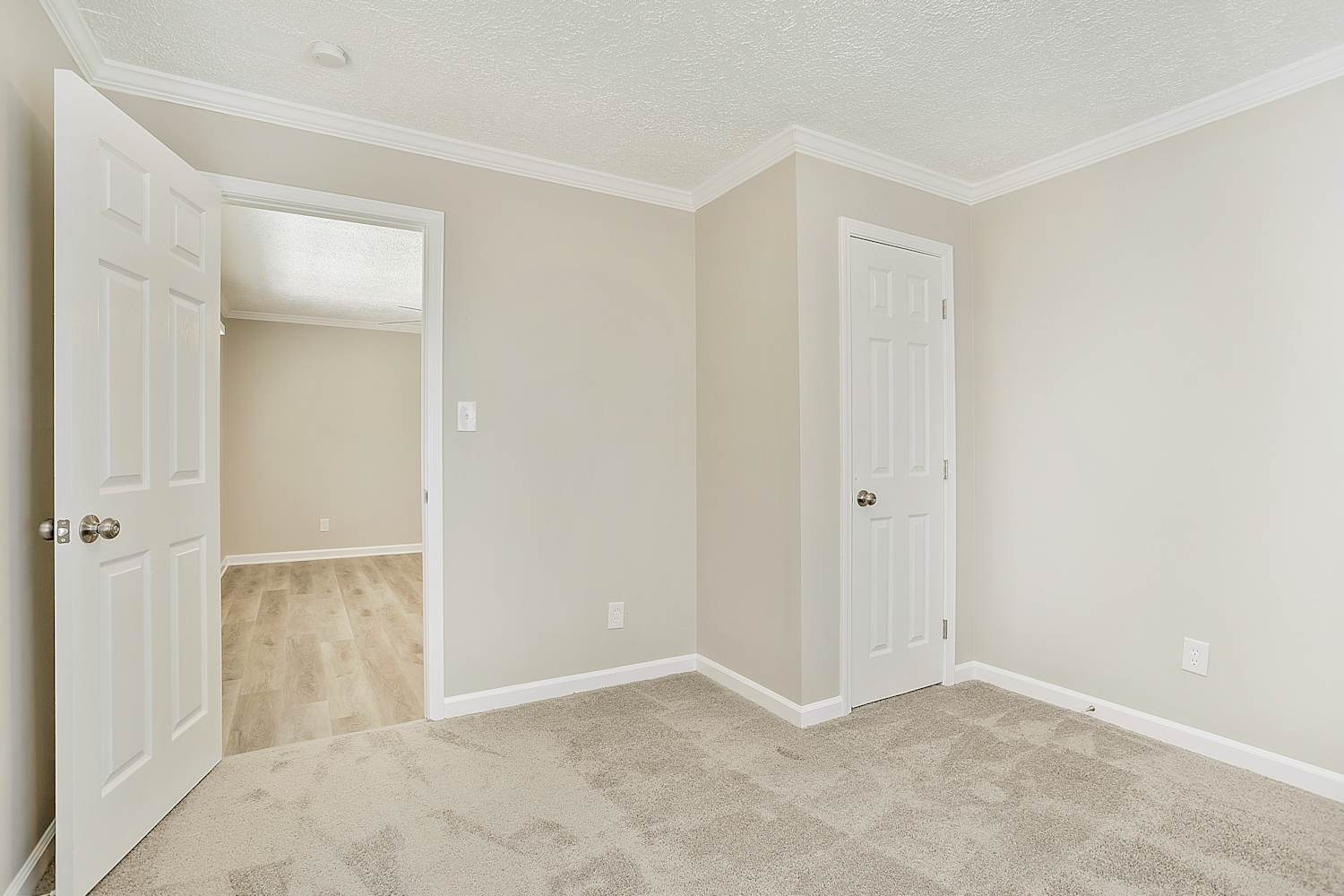 3074 Boulder Way, East Point photo 13