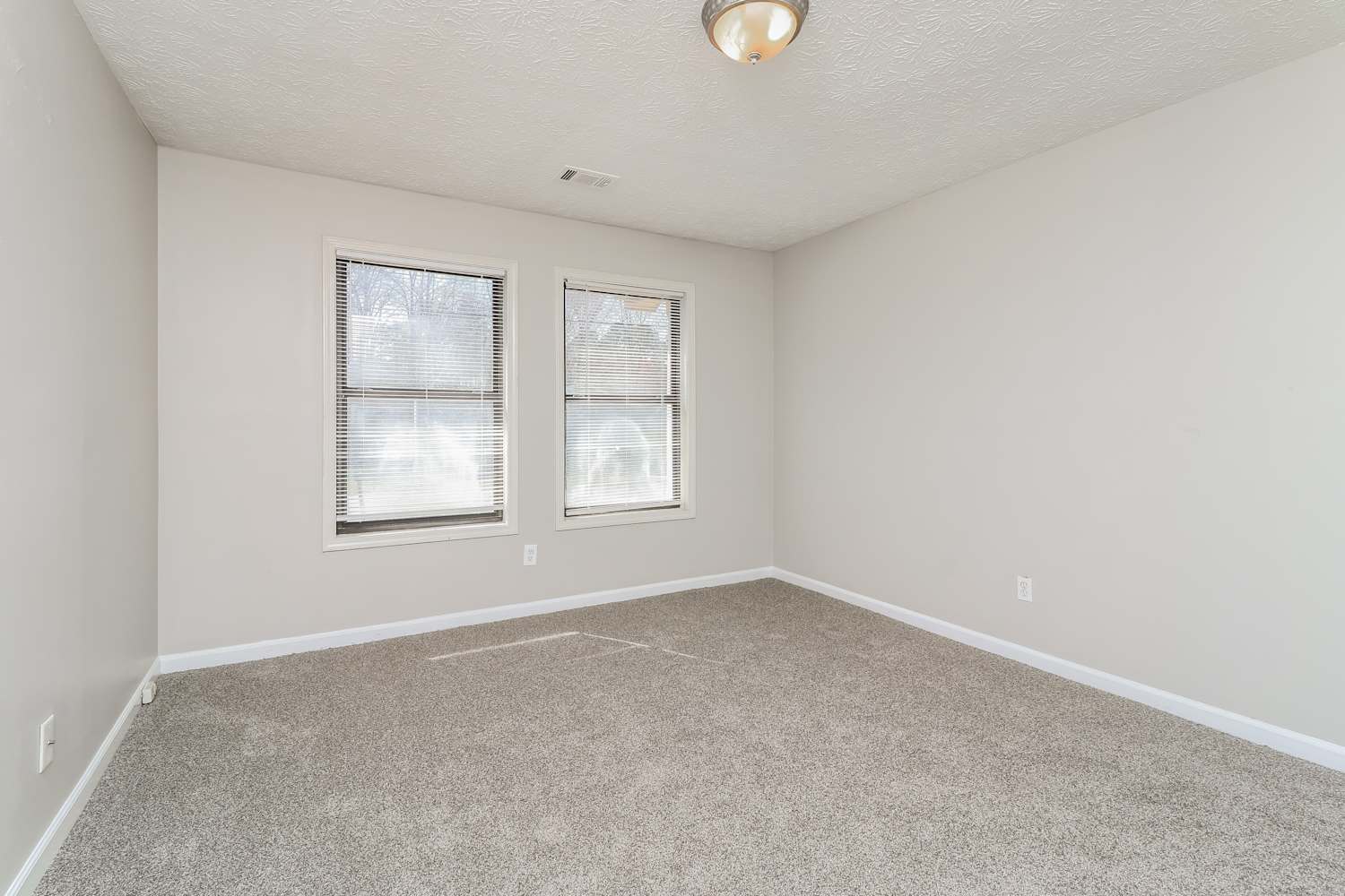 3085 Palomino Dr, Powder Springs photo 11