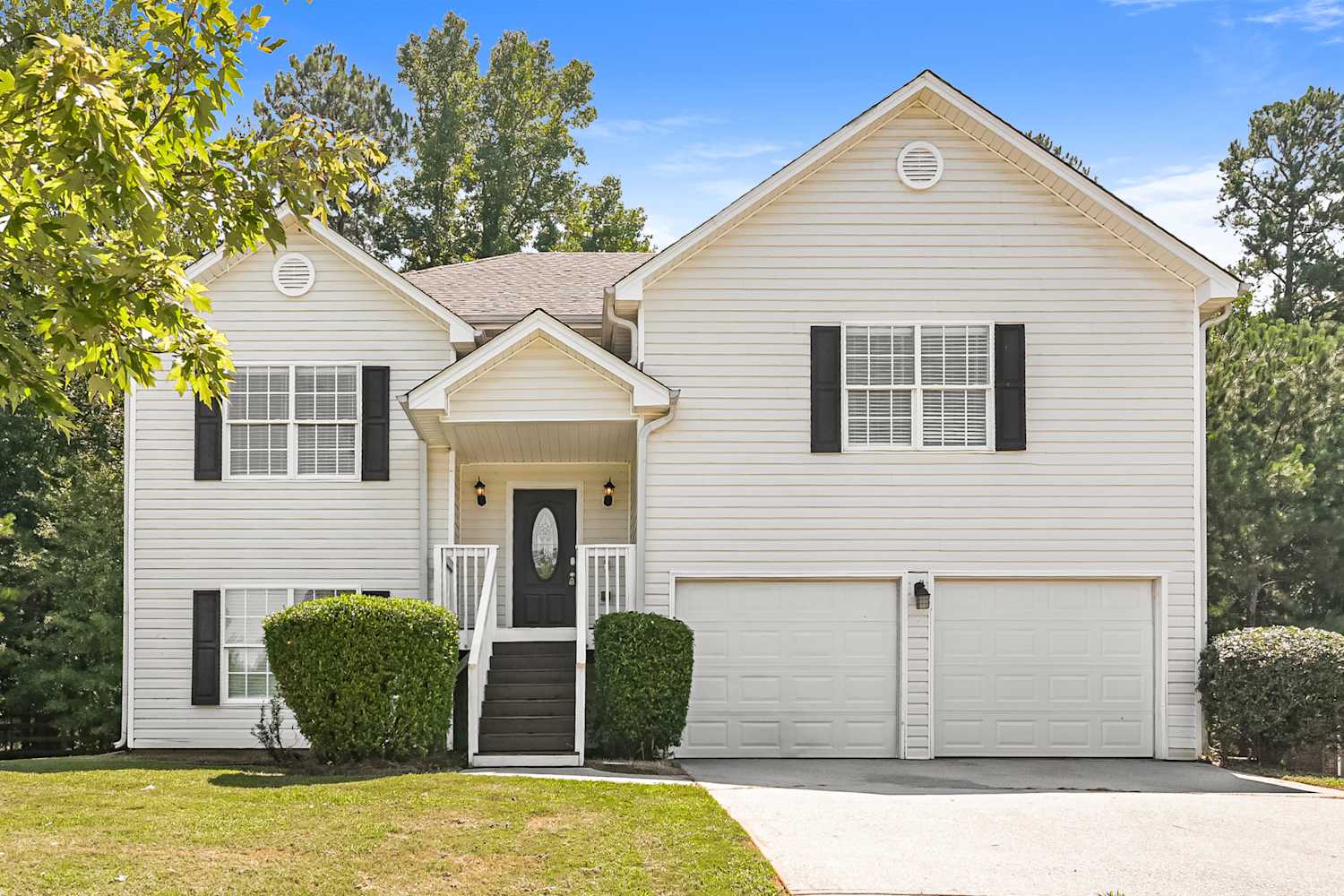 Front of 309 Ryan Rd, Winder, GA