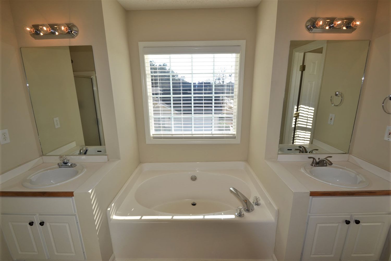 309 Ryan Rd, Winder photo 9