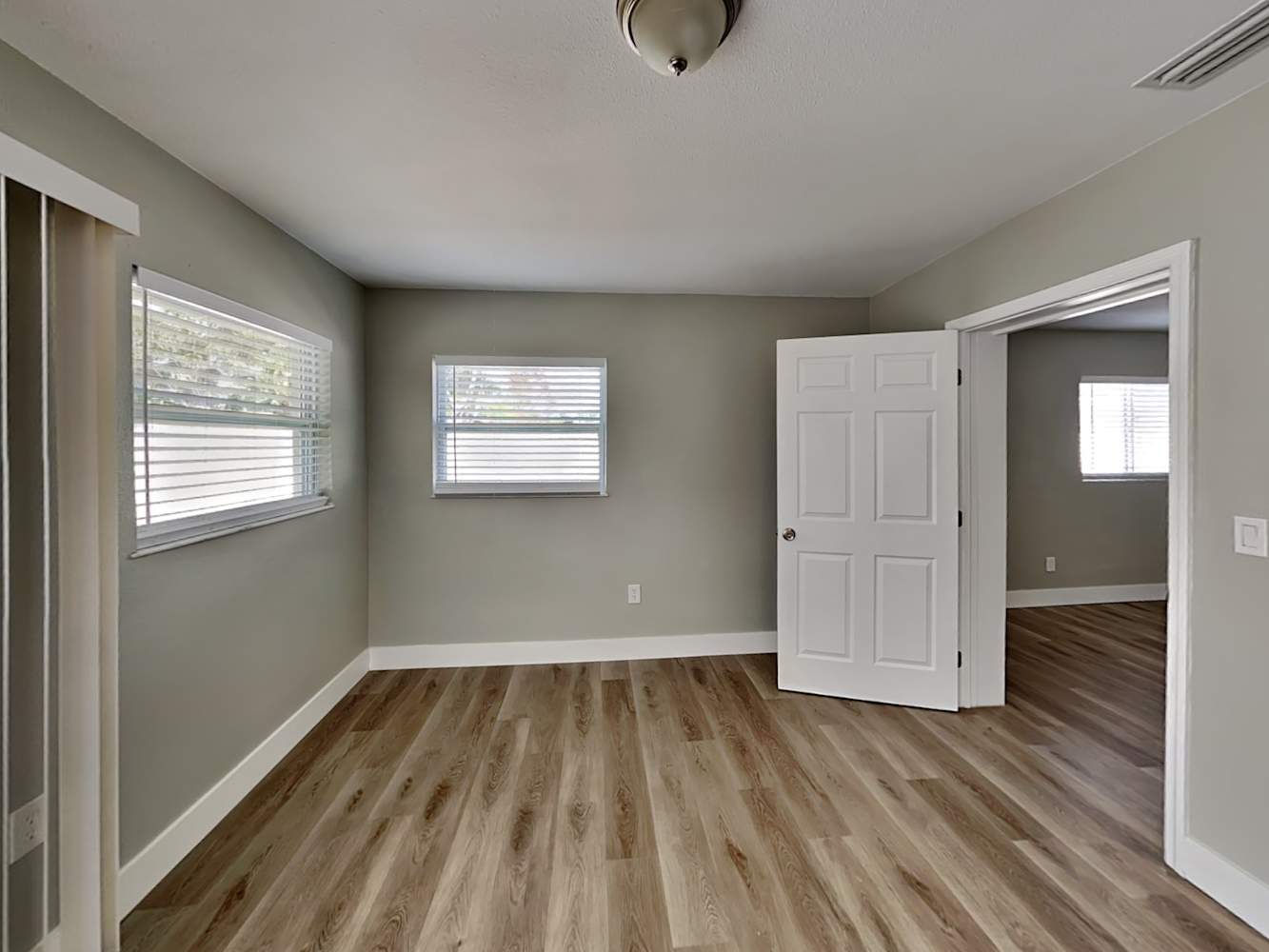 310 93Rd Ave N, St. Petersburg photo 6