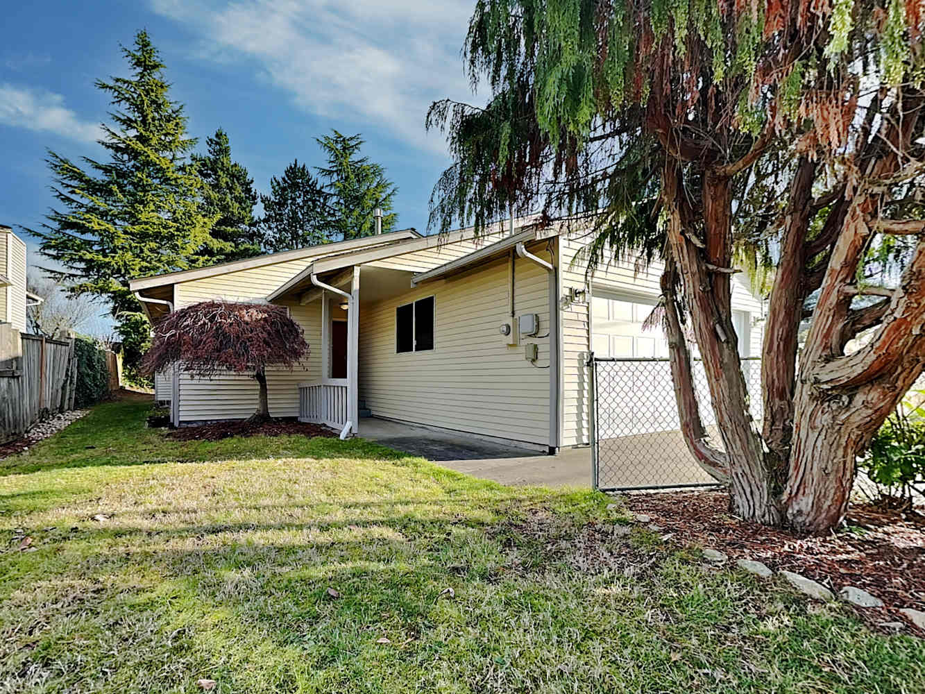 3113 57th Ave NE, Tacoma photo 1