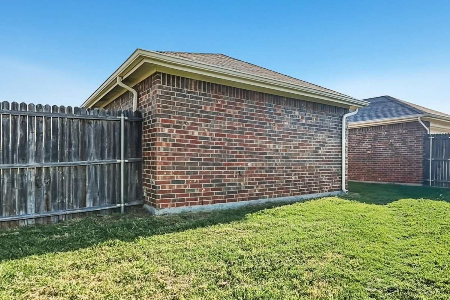 313 Eastland, Royse City photo 22
