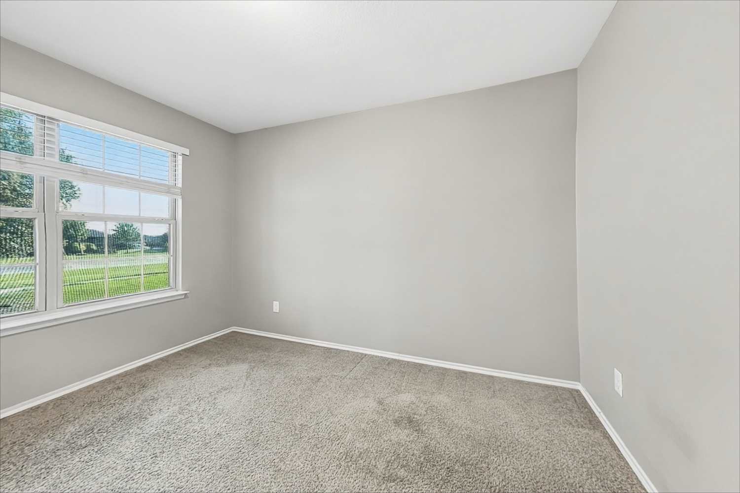 313 Eastland, Royse City photo 8