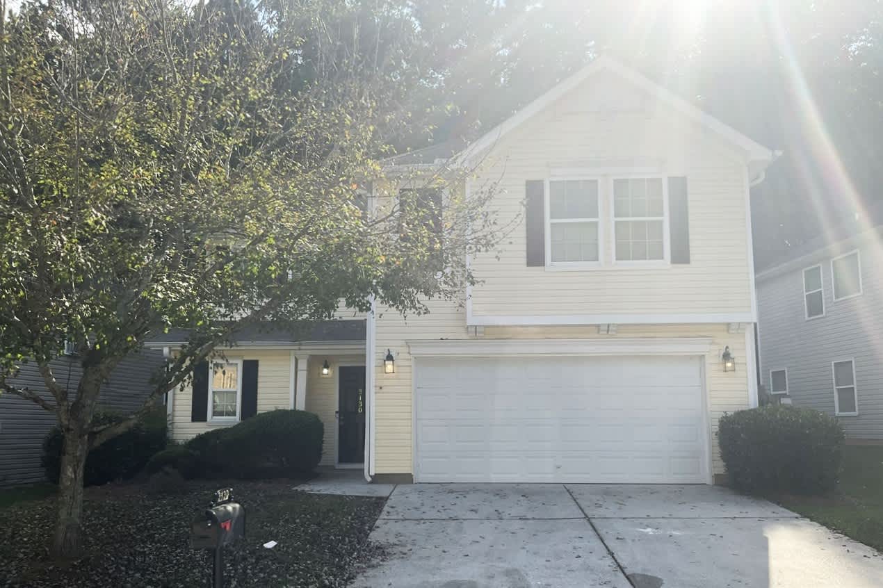 Front of 3130 Sable Trl, Atlanta, GA